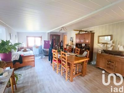 Maison - 93 m² - 6 pièces