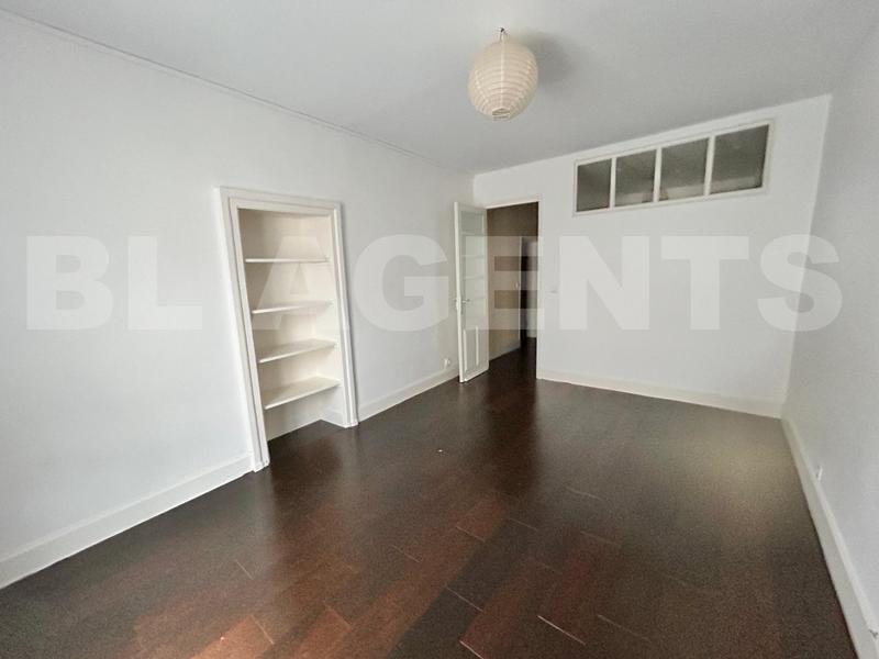 Appartement - 77 m² - 3 pièces