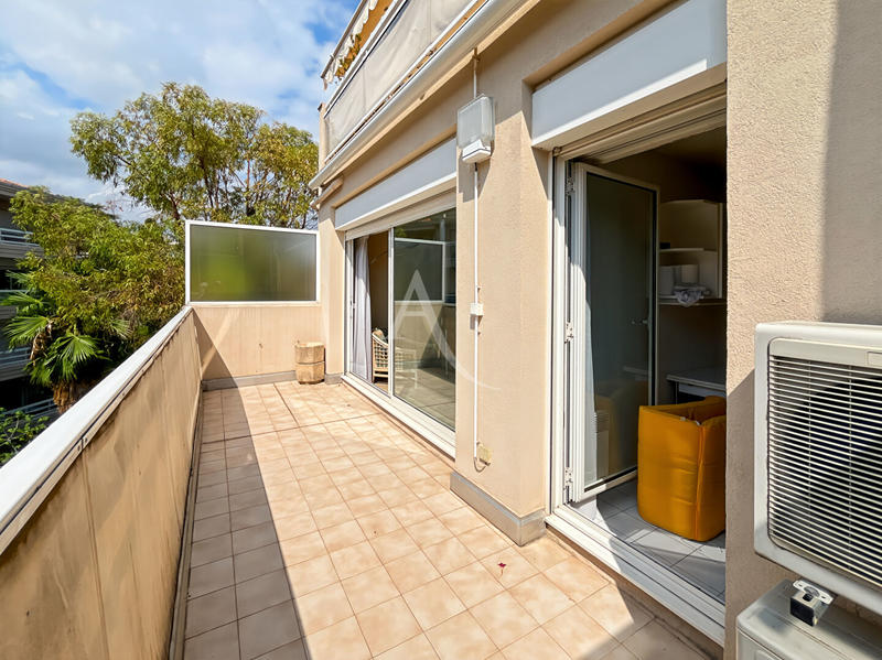 Appartement - 49 m² - 2 pièces