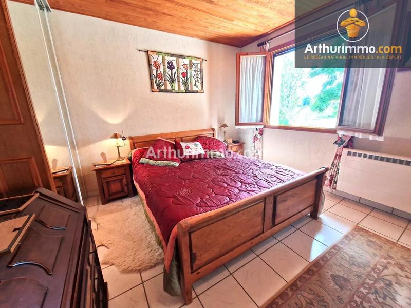 Maison - 165 m² - 8 pièces