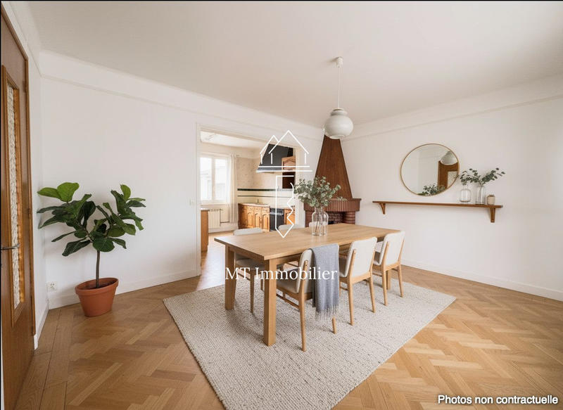 Maison - 97 m² - 6 pièces