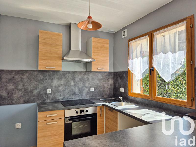 Maison - 64 m² - 4 pièces