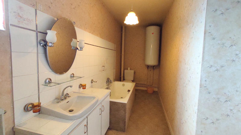 Maison - 124 m² - 3 pièces