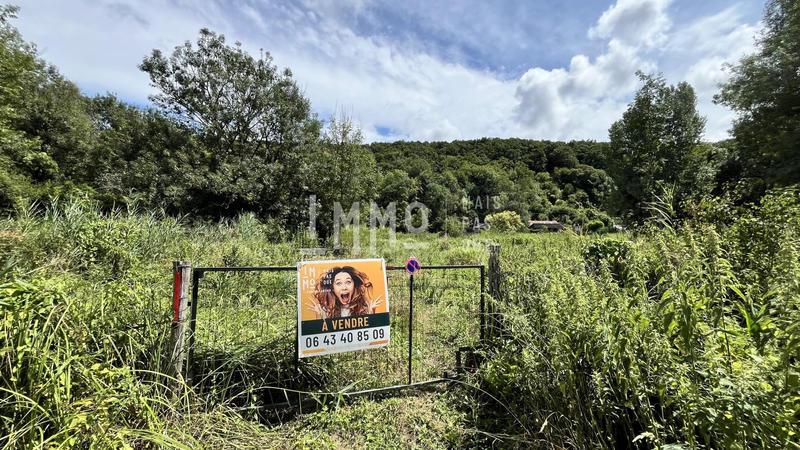 Terrain de loisirs - 2 080 m²