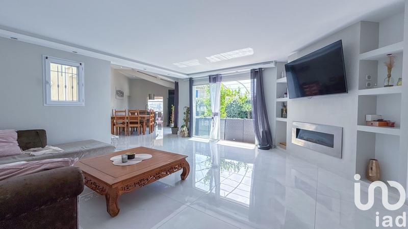 Maison - 187 m² - 7 pièces