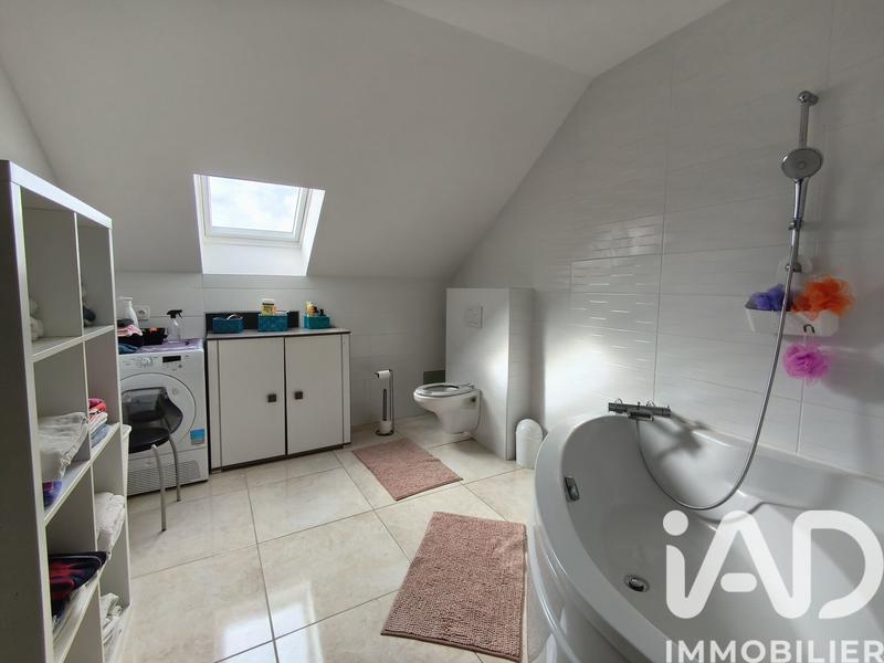 Maison - 195 m² - 7 pièces