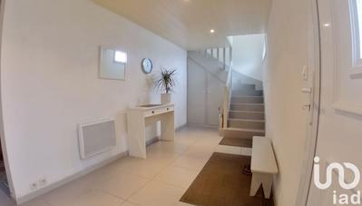 Maison - 143 m² - 5 pièces