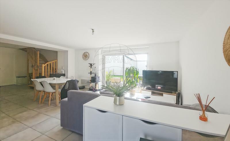 Maison - 91 m² - 4 pièces