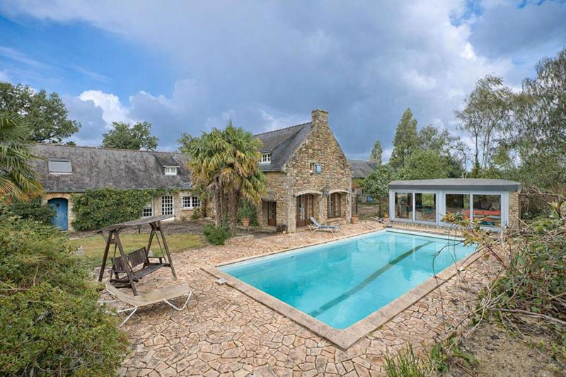 Propriété - 363 m² - 11 pièces