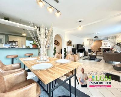 Maison - 157 m² - 6 pièces