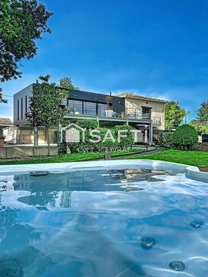 Maison - 192 m² - 5 pièces