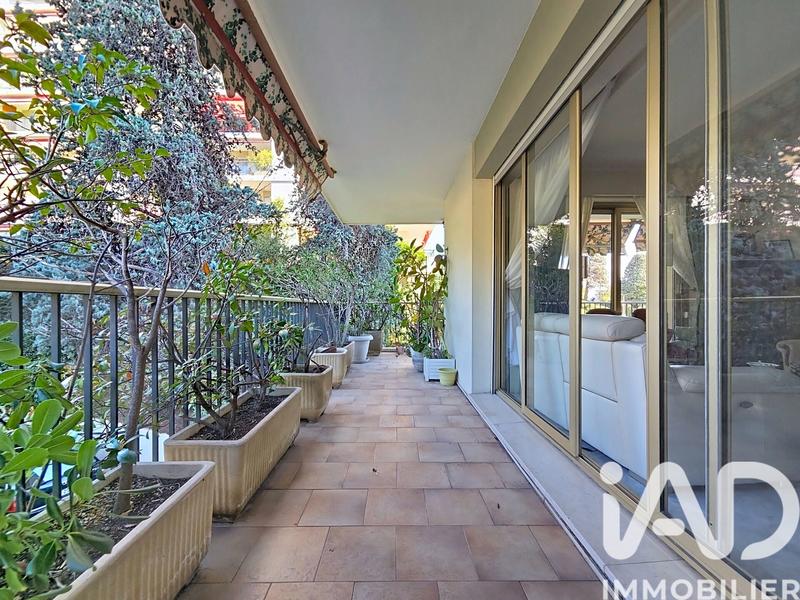 Appartement - 75 m² - 3 pièces