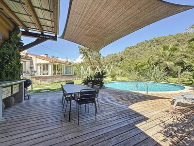 Maison - 115 m² - 4 pièces