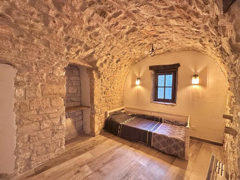 Maison - 90 m² - 3 pièces