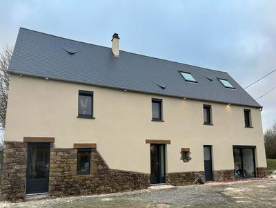 Maison en pierre - 130 m² - 5 pièces