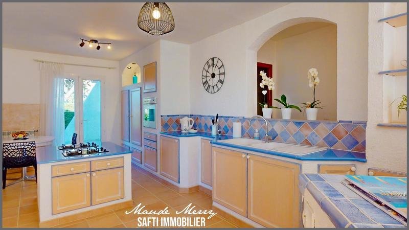 Maison - 130 m² - 3 pièces