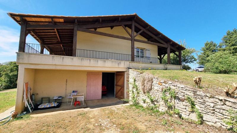 Maison - 138 m² - 4 pièces