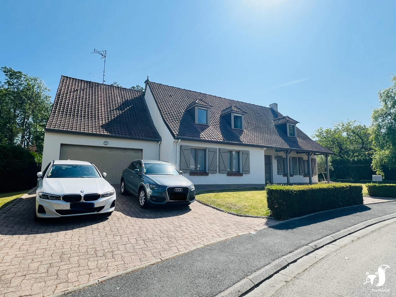 Maison - 195 m² - 7 pièces