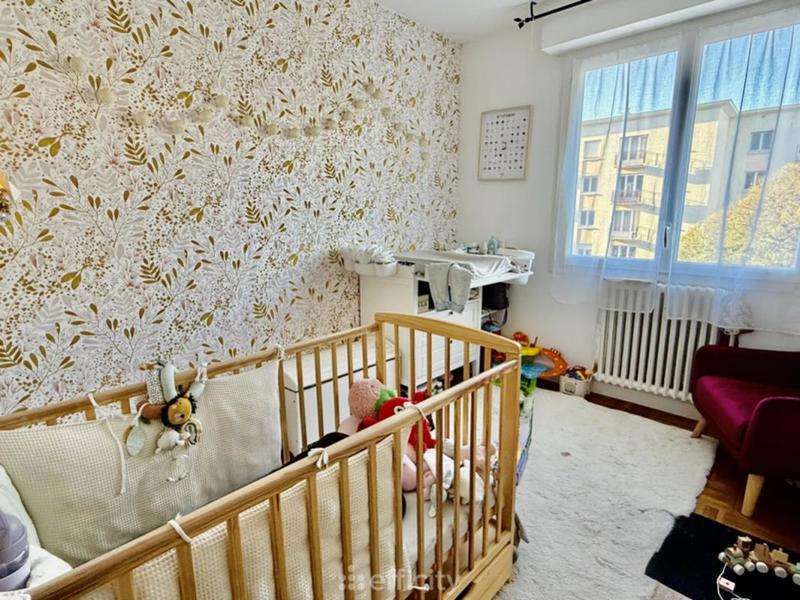 Appartement - 75 m² - 3 pièces