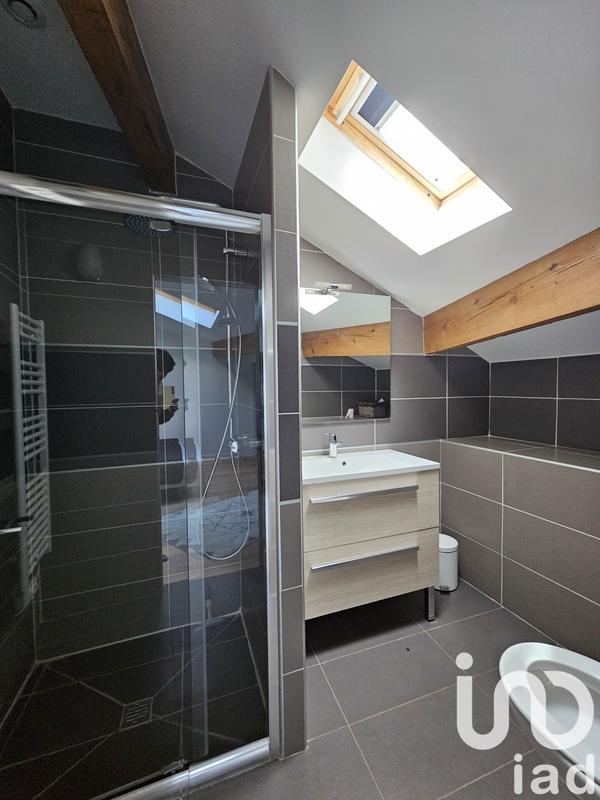 Châlet - 375 m² - 10 pièces