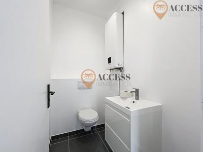 Local d'activité / Entrepôt - 66 m²