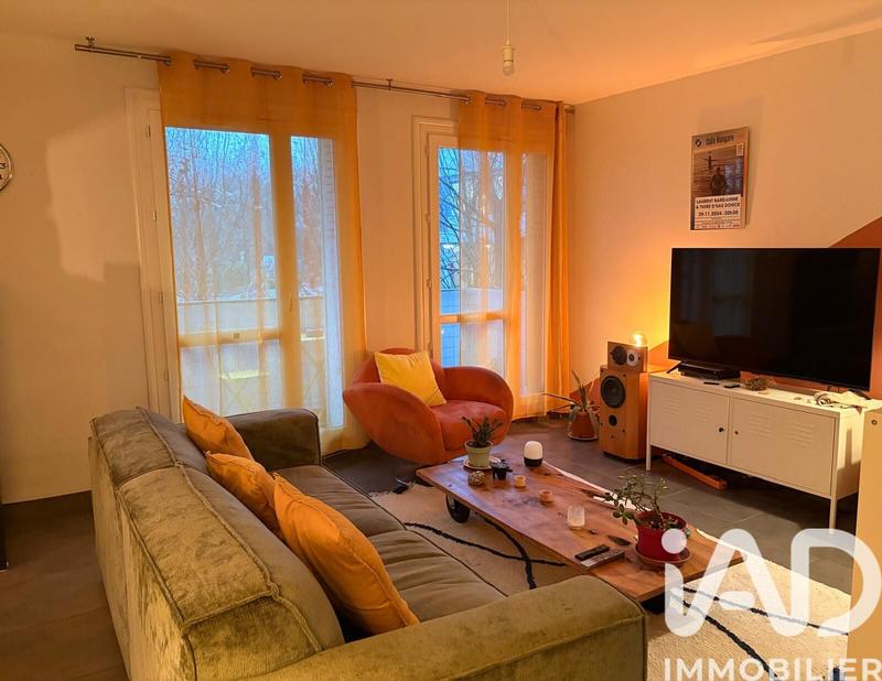 Appartement - 82 m² - 3 pièces