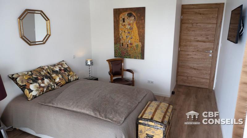 Villa - 247 m² - 7 pièces