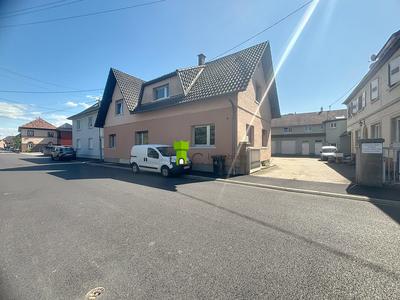 Maison ancienne - 172 m² - 6 pièces