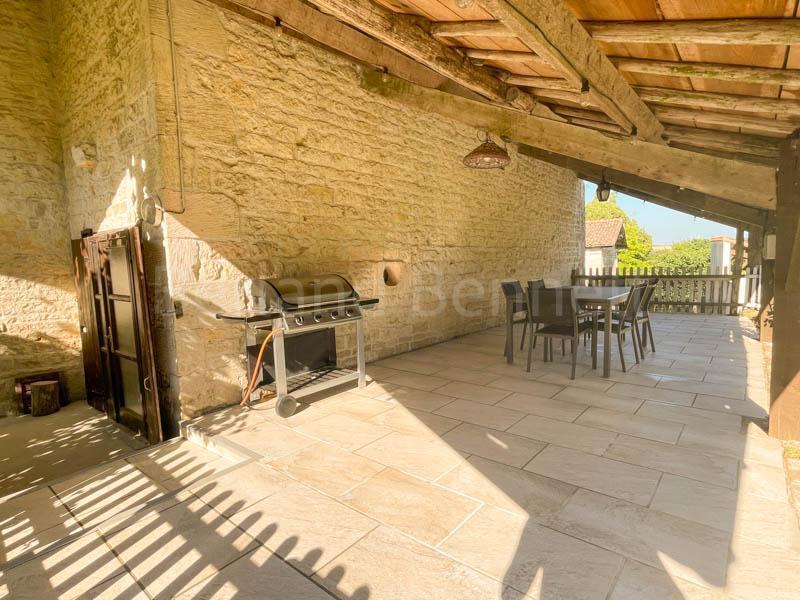 Maison en pierre - 133 m² - 6 pièces