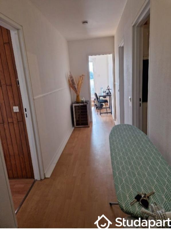 Chambre - 14 m² - 1 pièce