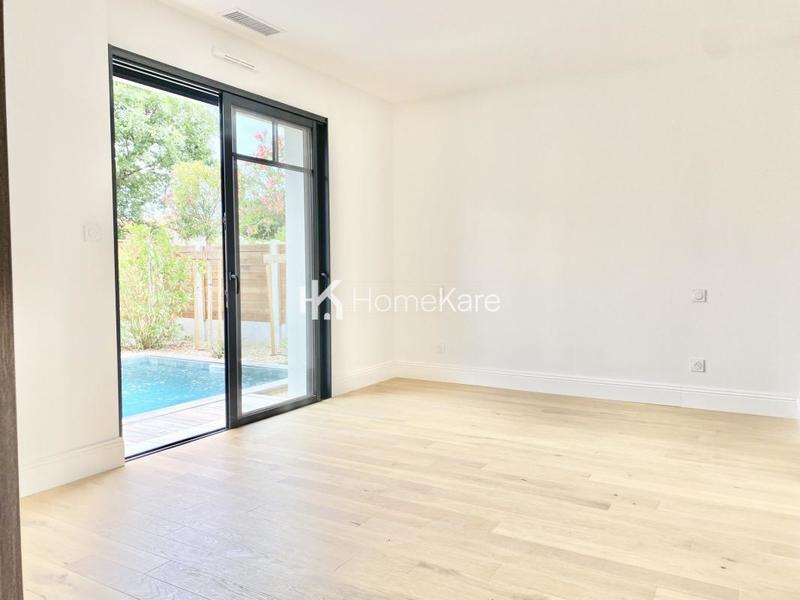 Villa - 150 m² - 5 pièces