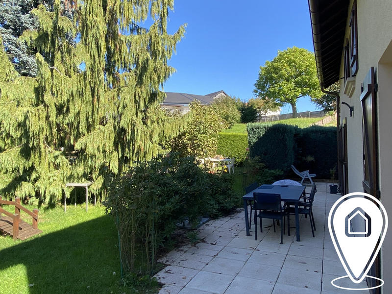 Maison - 162 m² - 6 pièces