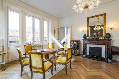 Appartement - 229 m² - 7 pièces