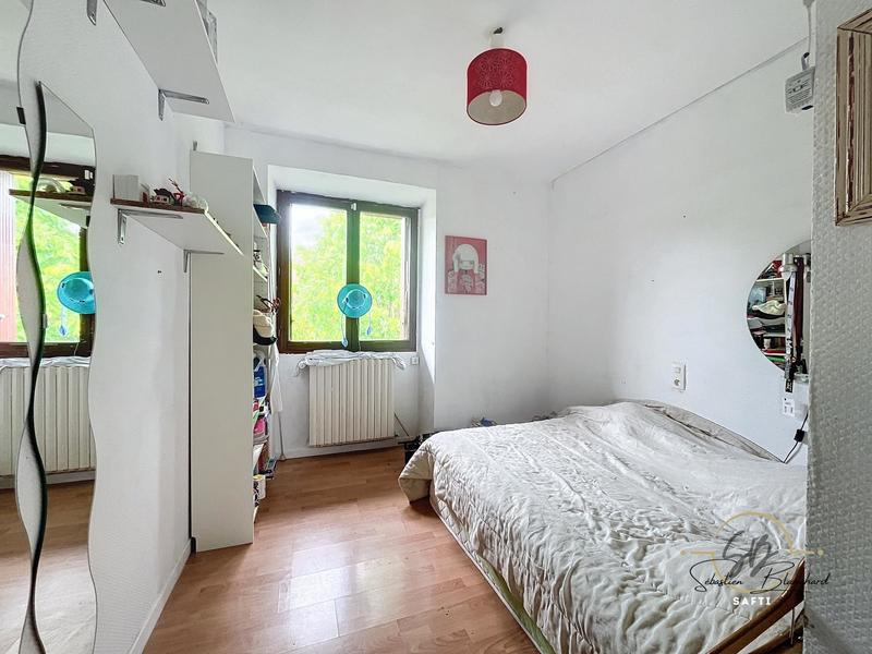 Maison - 144 m² - 7 pièces