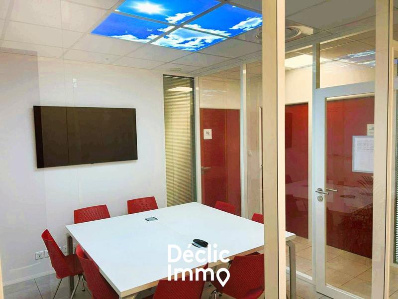 Bureau - 75 m² - 3 pièces