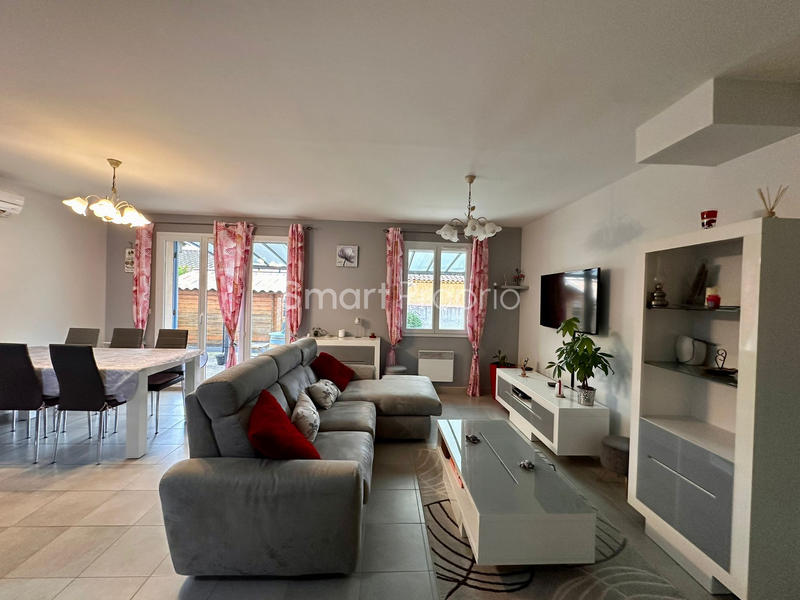 Villa - 80 m² - 4 pièces