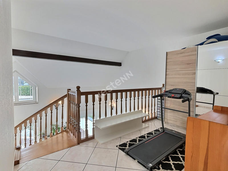 Maison - 188 m² - 6 pièces