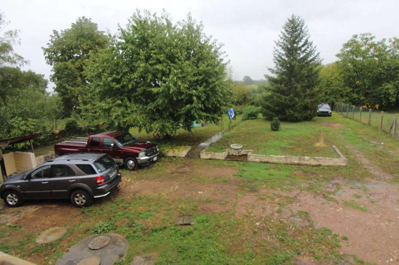 Maison - 235 m² - 9 pièces