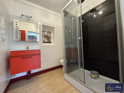 Maison - 84 m² - 3 pièces