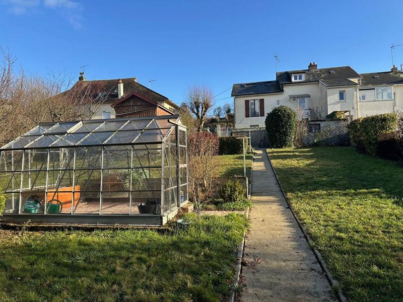 Maison - 87 m² - 5 pièces