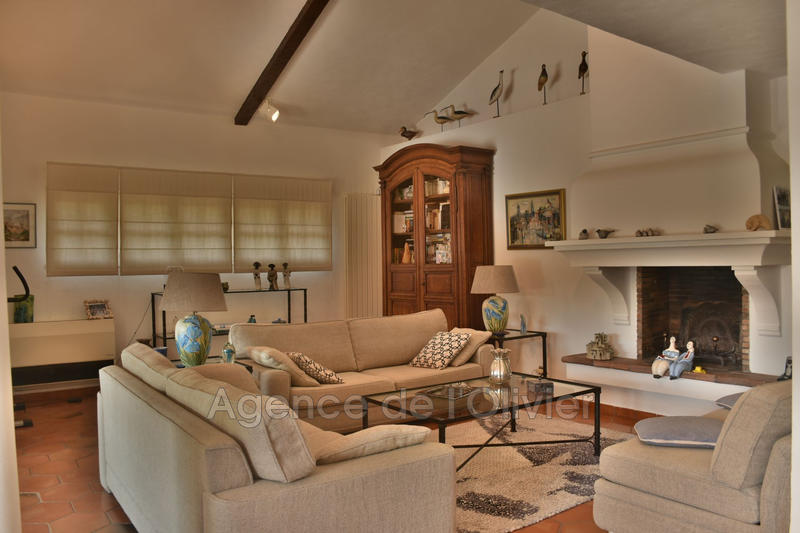 Villa - 196 m² - 6 pièces