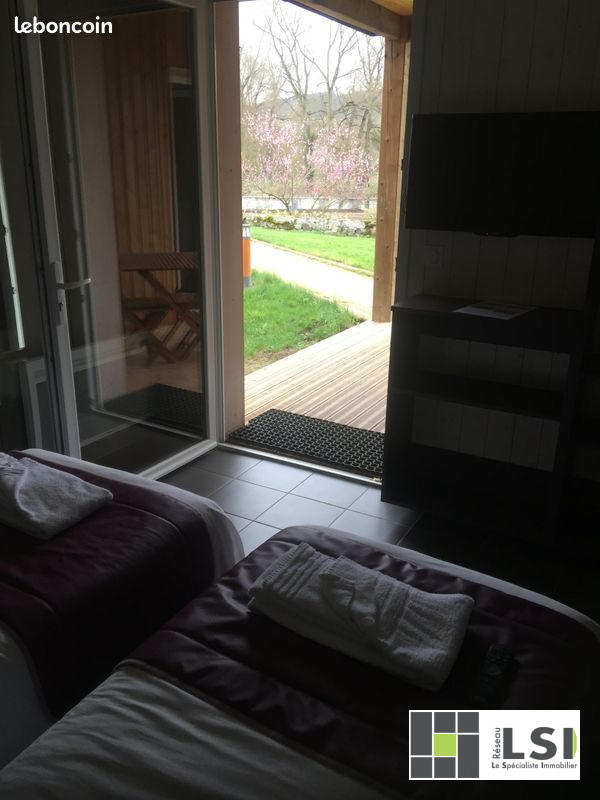 Fonds de commerce - 560 m²