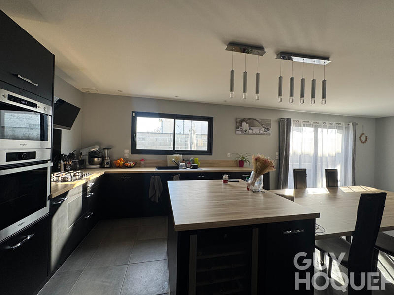 Maison - 115 m² - 4 pièces