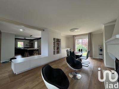 Maison - 152 m² - 8 pièces