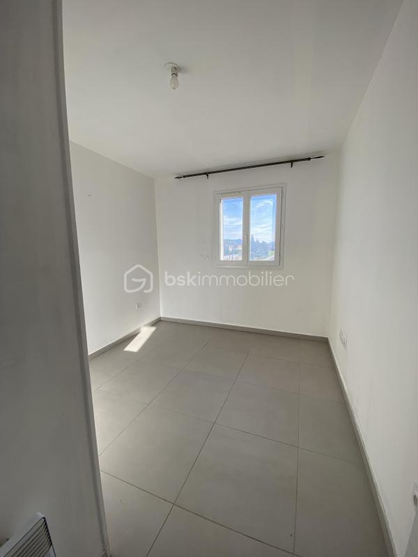 Maison traditionnelle - 102 m² - 5 pièces