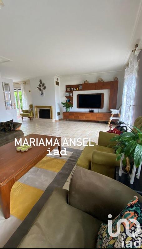 Maison - 170 m² - 8 pièces