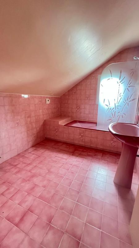 Propriété - 148 m² - 5 pièces