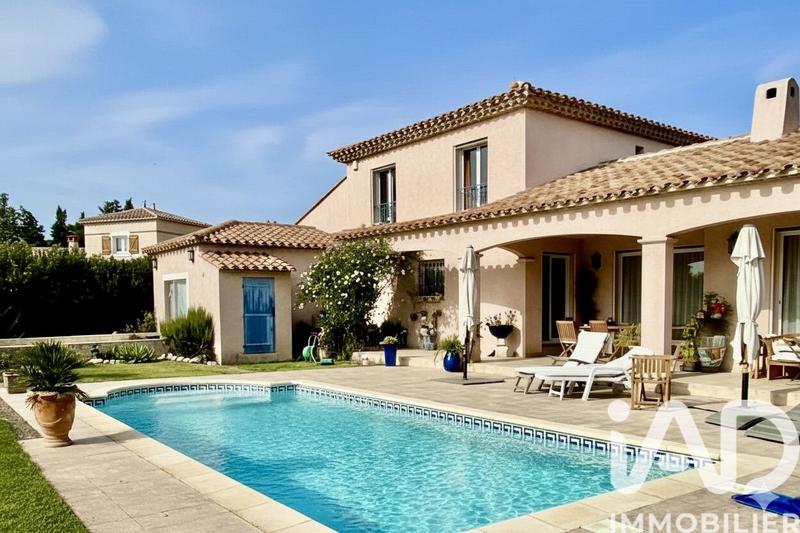 Maison - 193 m² - 7 pièces