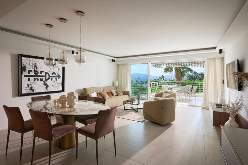 Appartement - 108 m² - 4 pièces