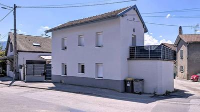 Maison traditionnelle - 82 m² - 4 pièces